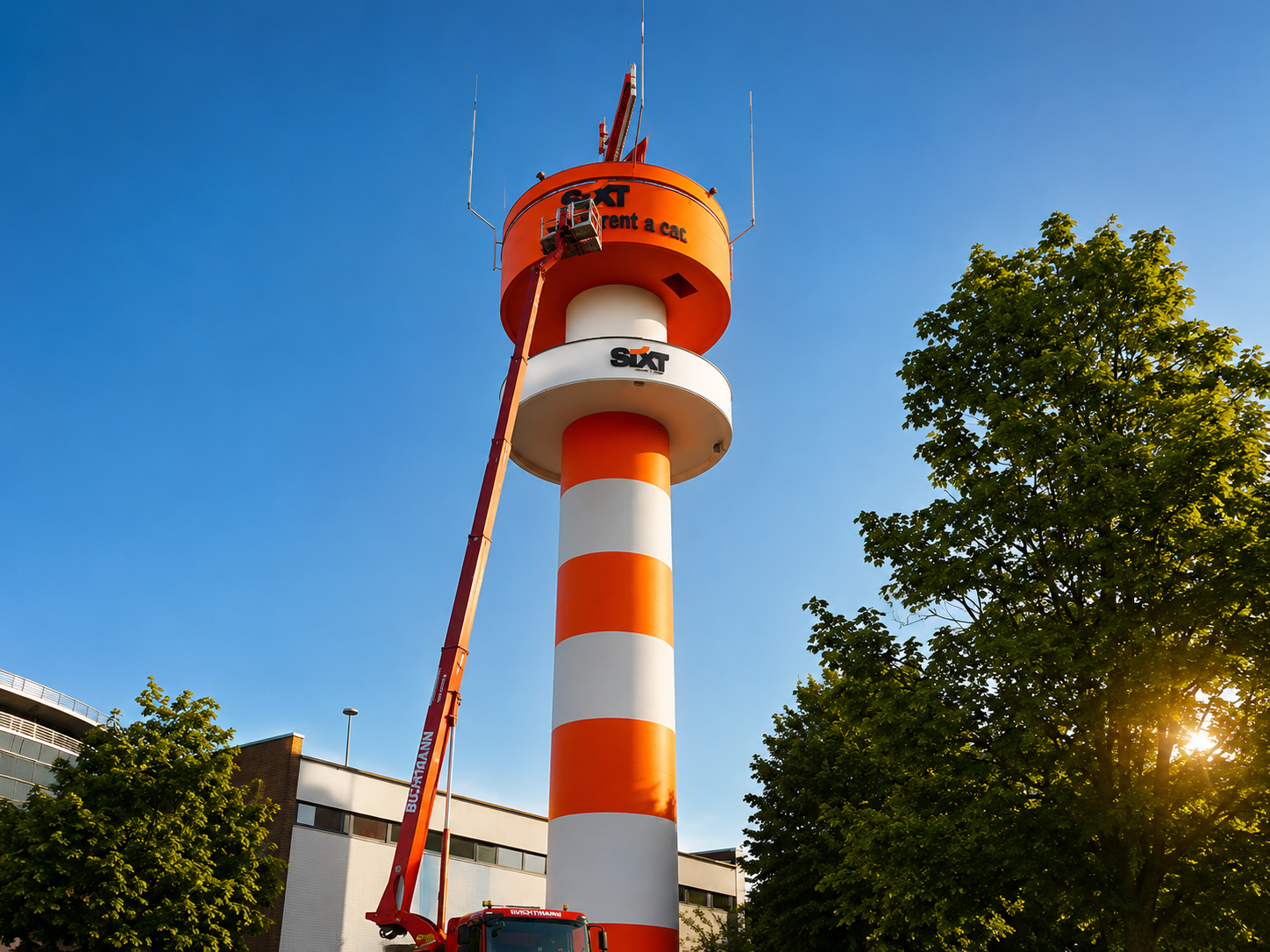 Nordlux Sixt Lichtwerbung am Radarturm